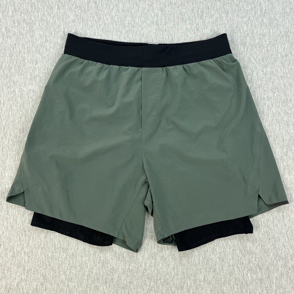 Lululemon Diffract Running Shorts Mens M Lined 6" Inseam Gray Drawstring Stretch